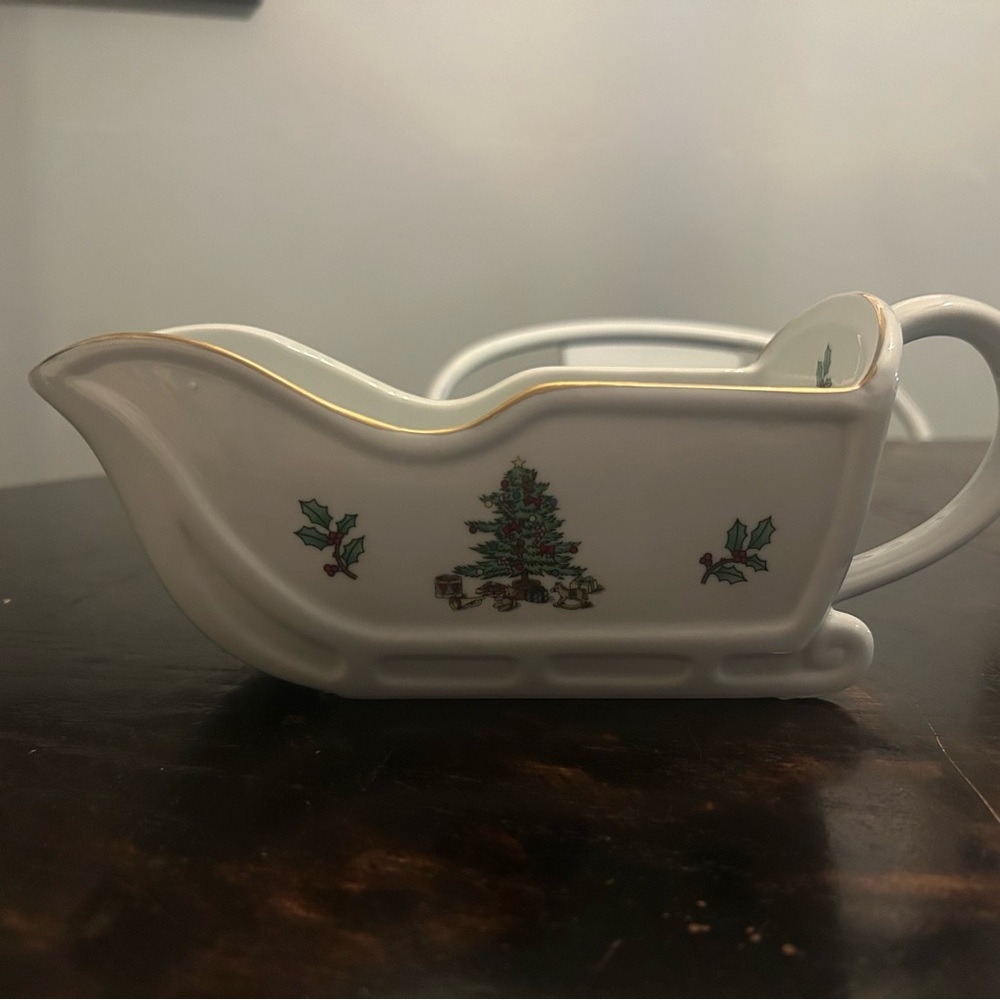 Festive Ceramic Sleigh Dish